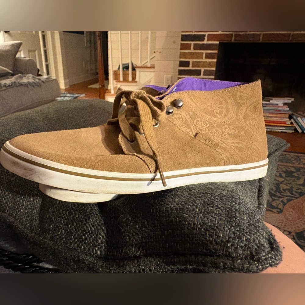 Vans Chukka Paisley Tan Leather Casual Shoes women’s US 9.5 Purple Sole